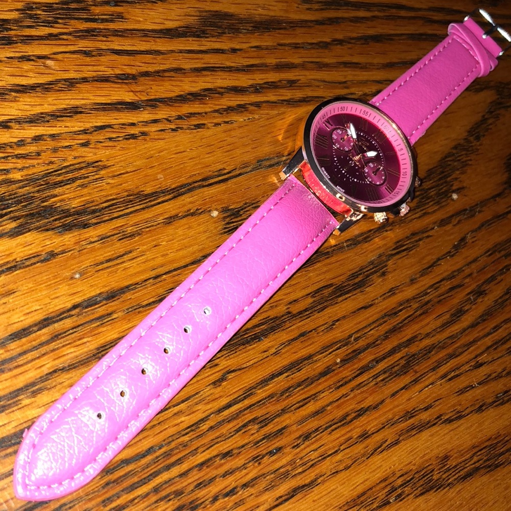 2 for 15 Geneva Watch - Picture 2 of 4